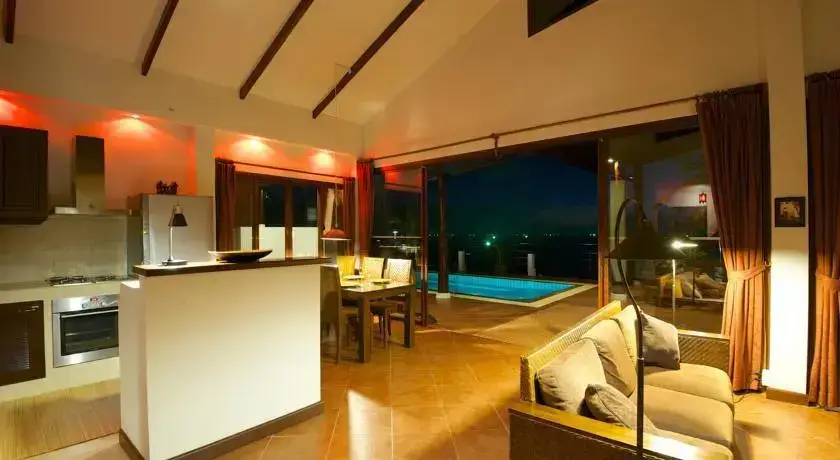 Остров Тау: Villa YoYo