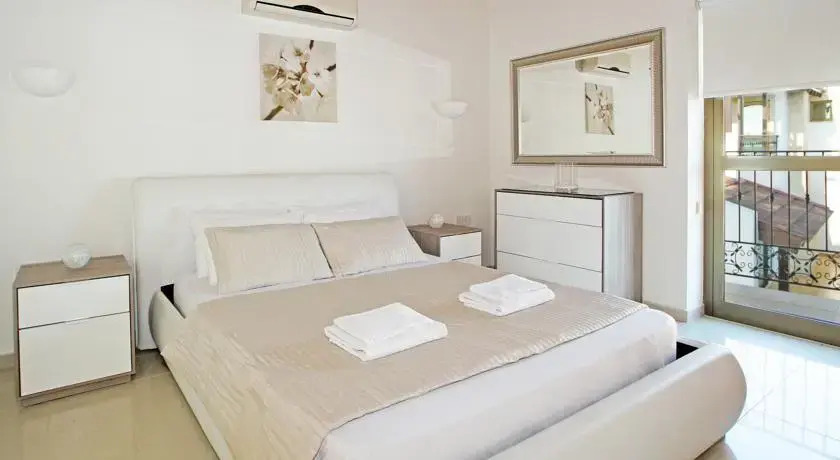 Айя-Напа: Villa Bridgit