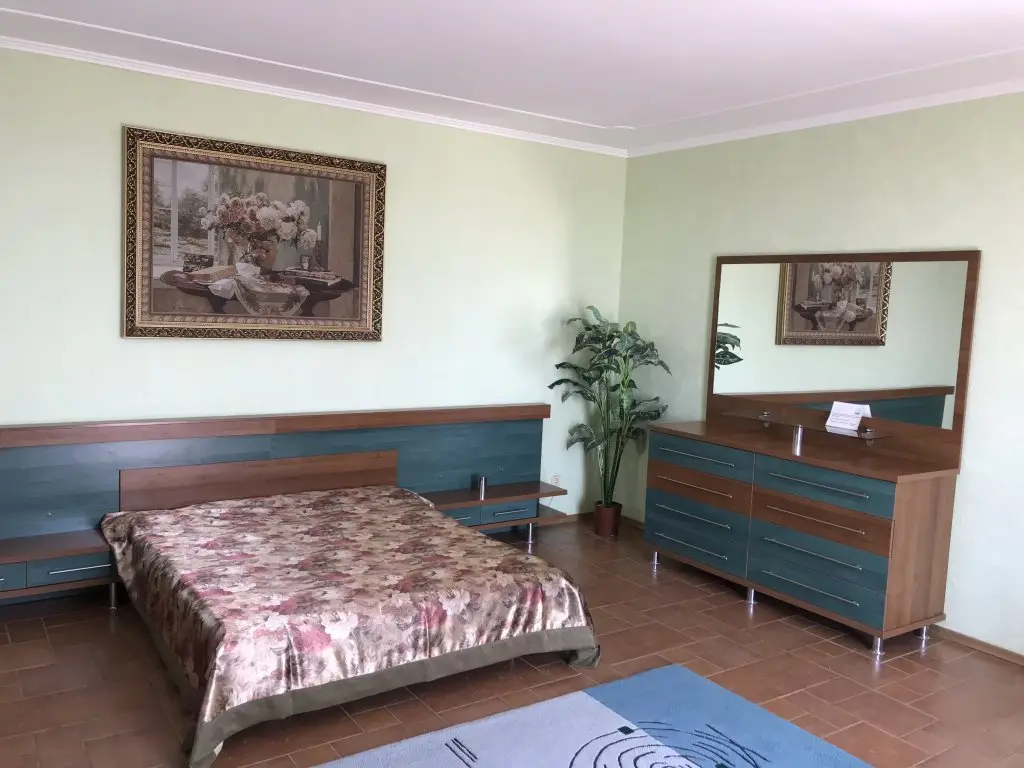Евпатория: Парус 