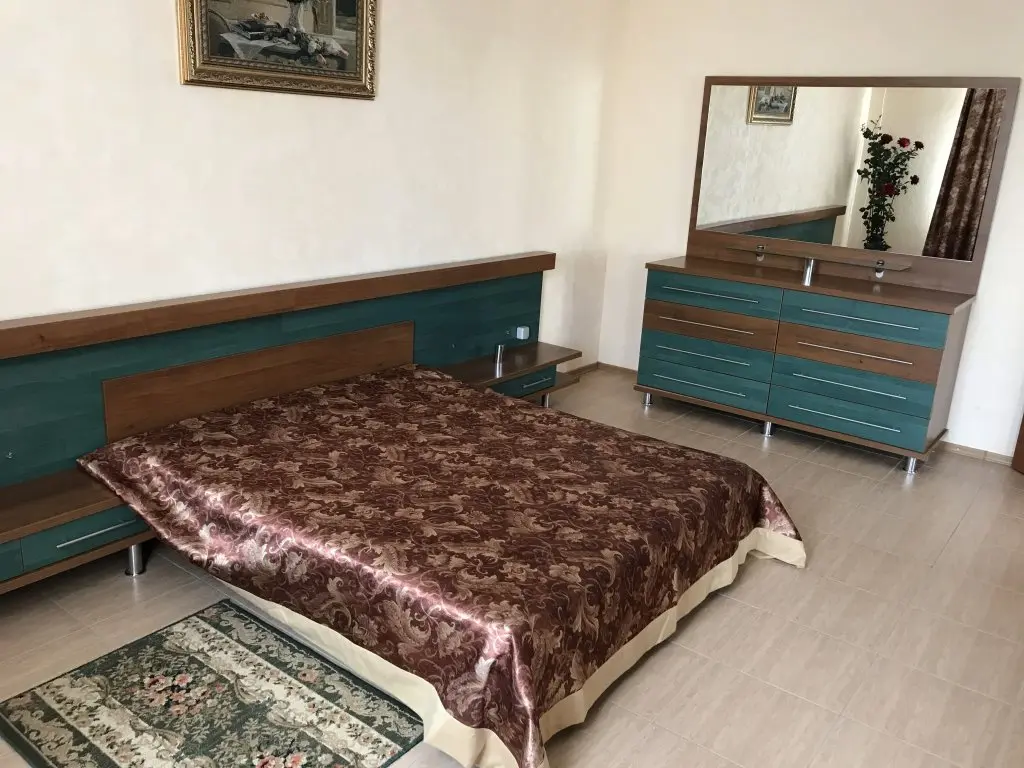 Евпатория: Парус