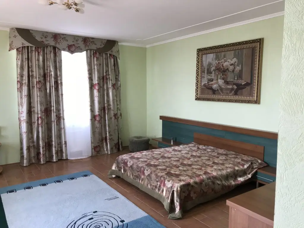 Евпатория: Парус 