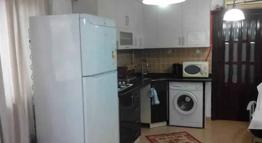 Акьяка: Alisa Apartment