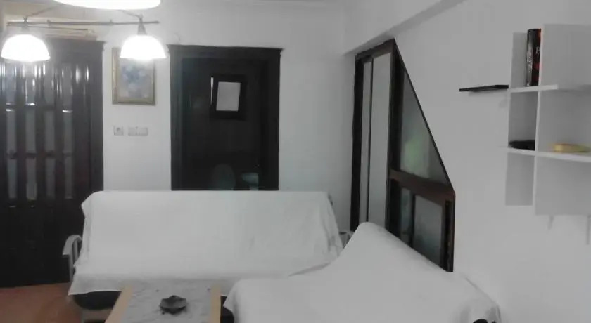 Акьяка: Alisa Apartment