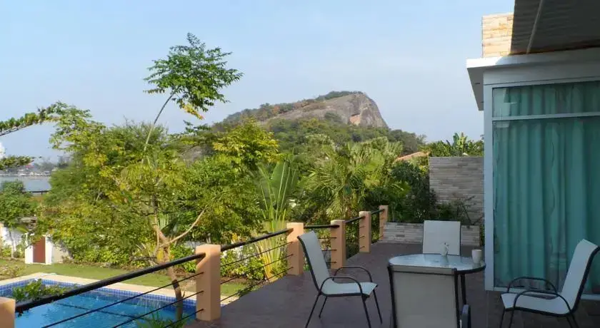 Пранбури : Villa Khao Tao Lake Side