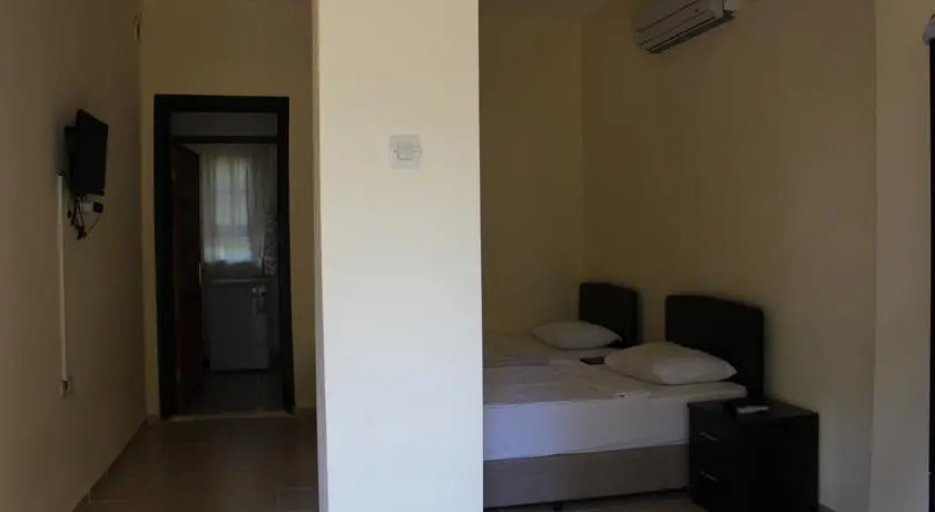 Акьяка: Lodges in Akyaka Kamp