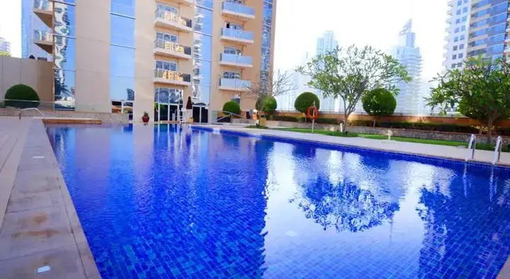 Дубай: Keyone Homes - Marina Tower