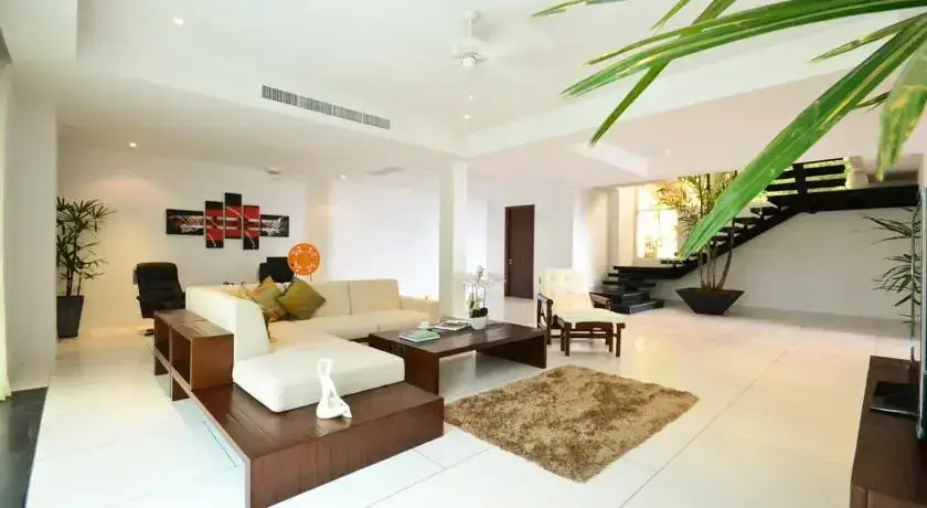 Тхаланг: Layan Sea View Villlas