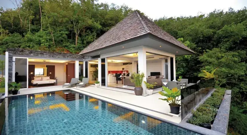 Тхаланг: Layan Sea View Villlas