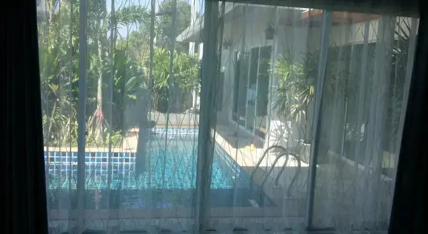 Тхаланг: Three T Pool Villas