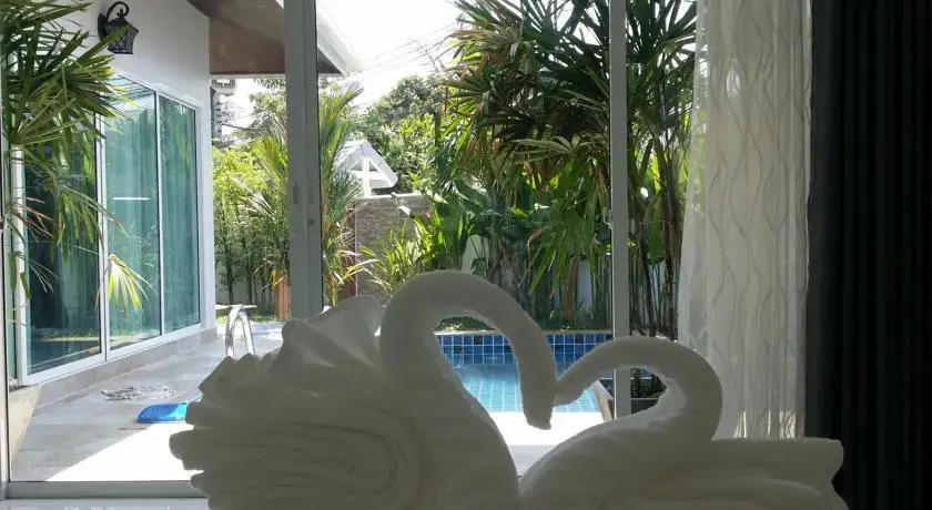 Тхаланг: Three T Pool Villas