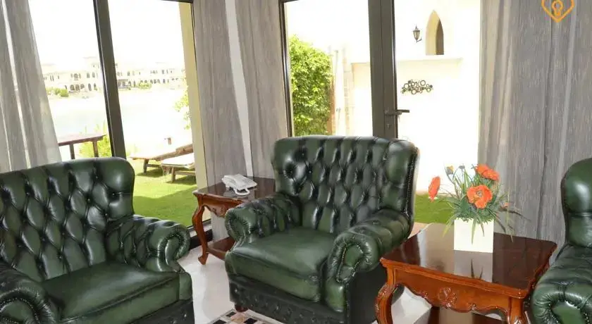 Дубай: Keys Please Holiday Homes- Private Beach Villa B Frond