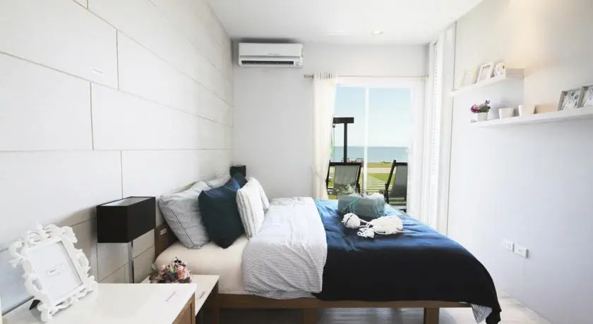Сам-Рои-Йот: The Sea Condo @Pranburi