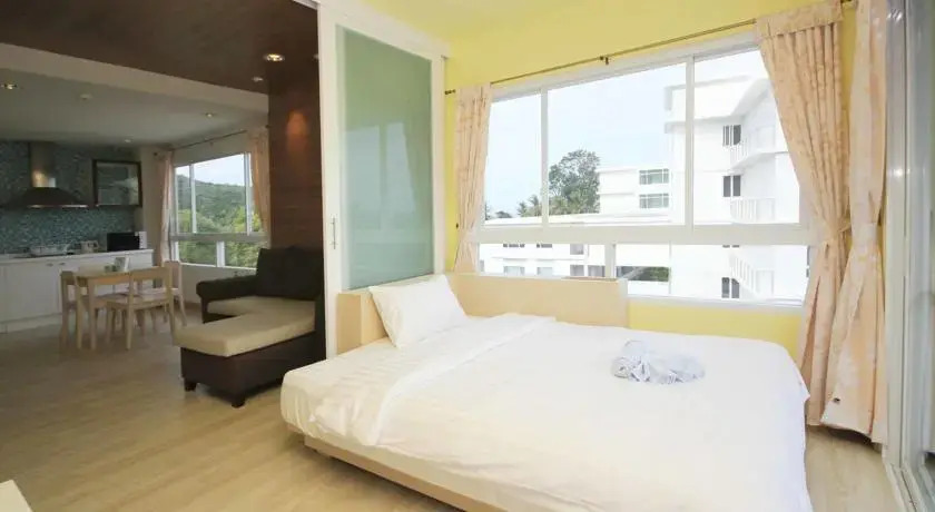 Сам-Рои-Йот: The Sea Condo @Pranburi