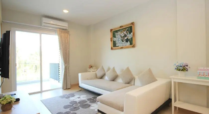 Сам-Рои-Йот: The Sea Condo @Pranburi
