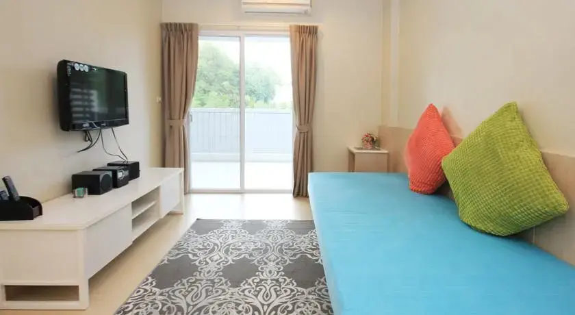 Сам-Рои-Йот: The Sea Condo @Pranburi