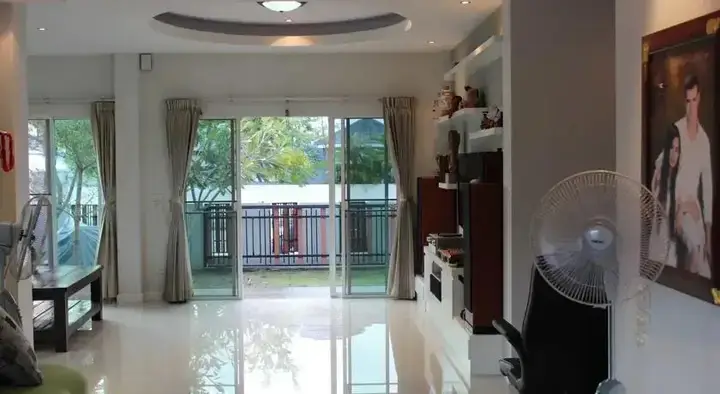 Сансай: Sky House