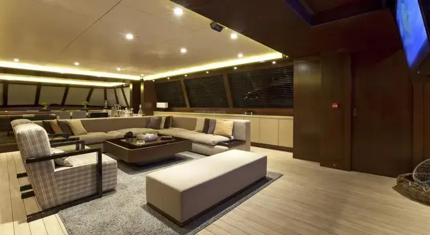 Бодрум: Mega Yacht Infinity