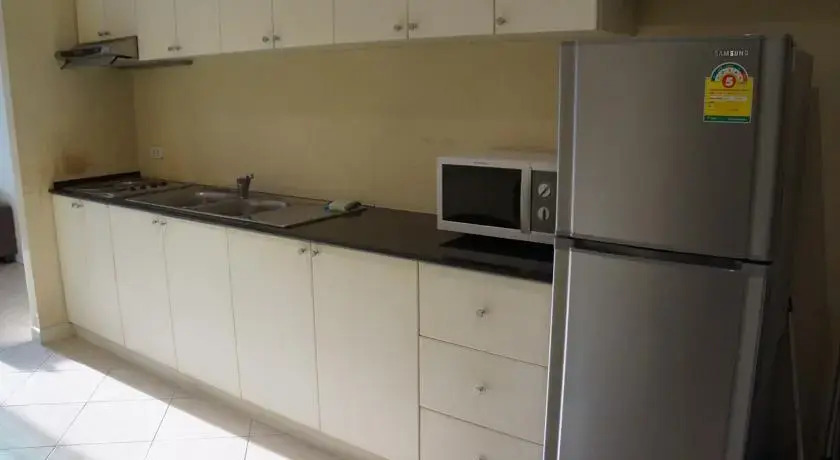 Паттайя: Pratumnak Executive Apartment