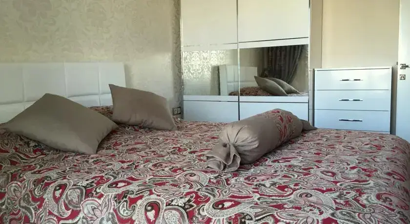 Анталья: Golden Life Apartment