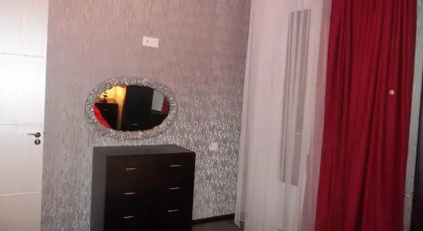Тбилиси: 2-room cozy flat in the centre of Tbilisi