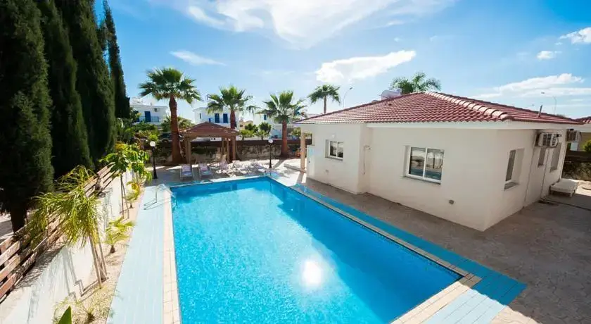 Айя-Напа: Oceanview Villa 160