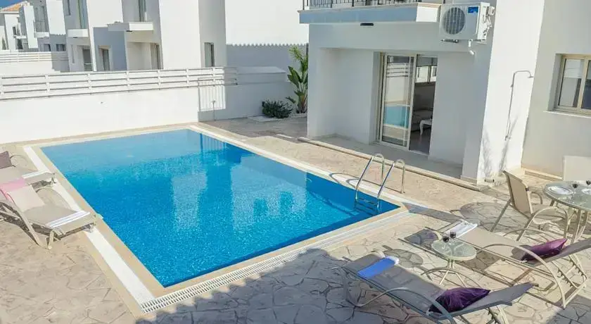 Протарас: Oceanview Villa 182