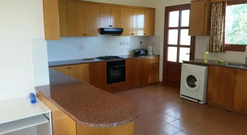 Полис Хрисохус: Corona Villas