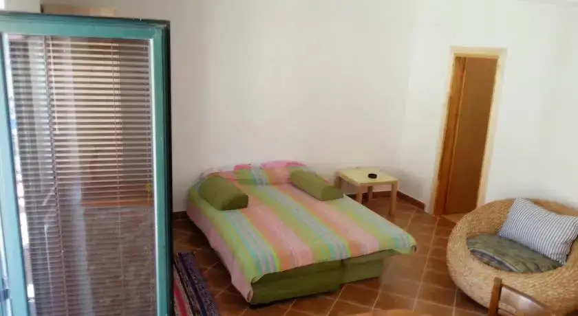 Цетине: Apartment IRINA