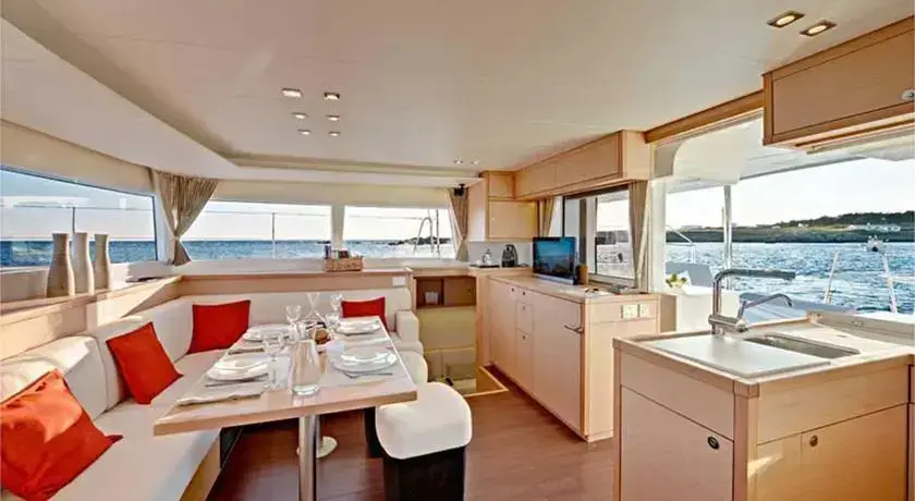 Бодрум: Pupa Yachting