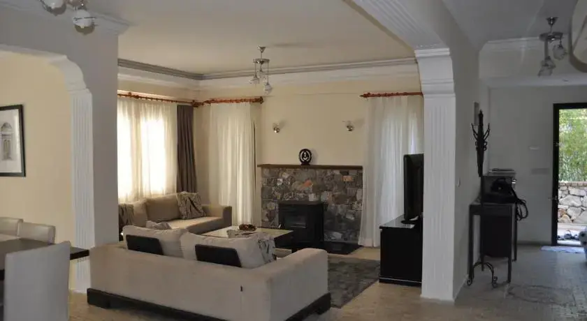 Фетхие: Calis Beach Villas