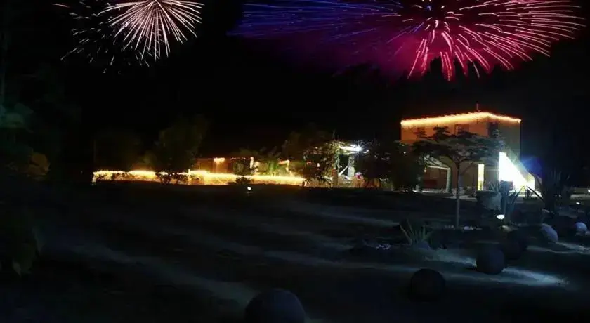 Аль-Бавити: Desert Fox Club Camp