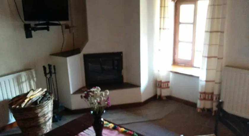 Аскас: Evgenias House