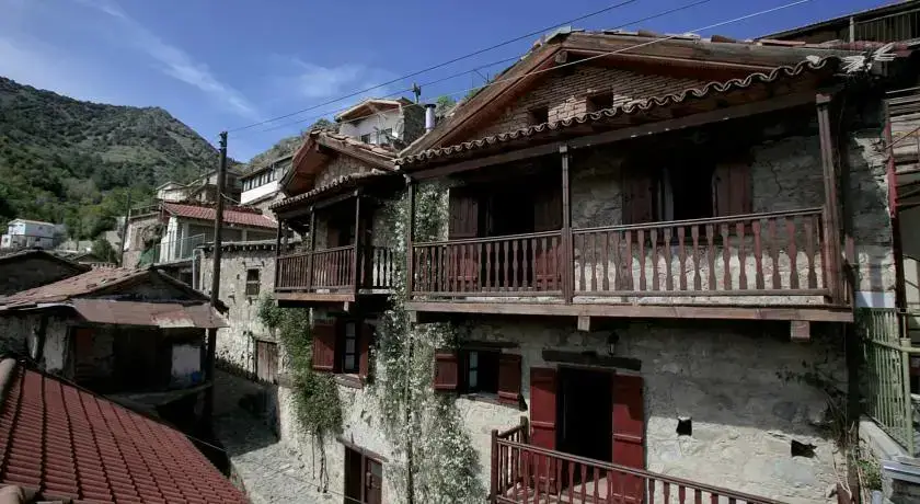 Аскас: Evgenias House