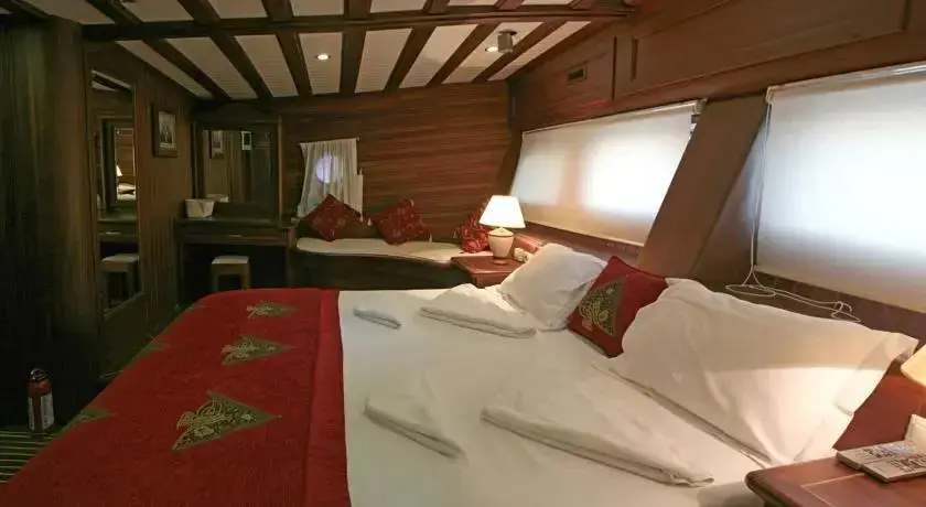 Бодрум: Bodrum Onelli Yachting - Palmyra