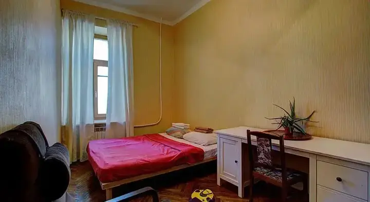 Sukhaparina: Опера