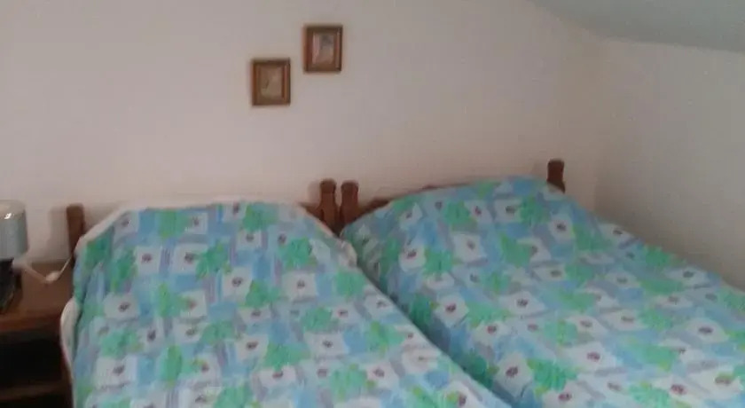 Свети-Стефан: Apartment Wendy