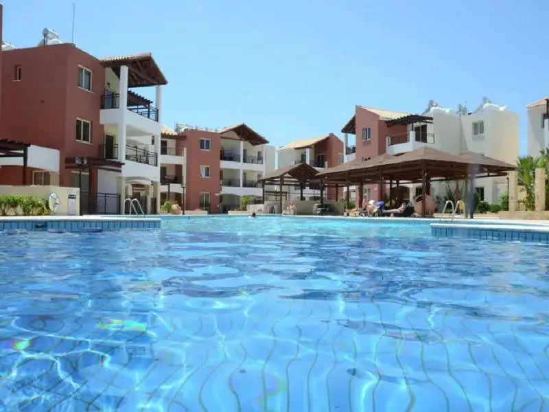 Пафос: Bailey Apartment
