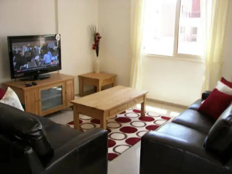 Пафос: Bailey Apartment