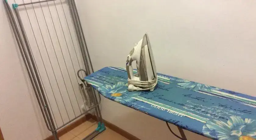 Астана: M&R Hostel
