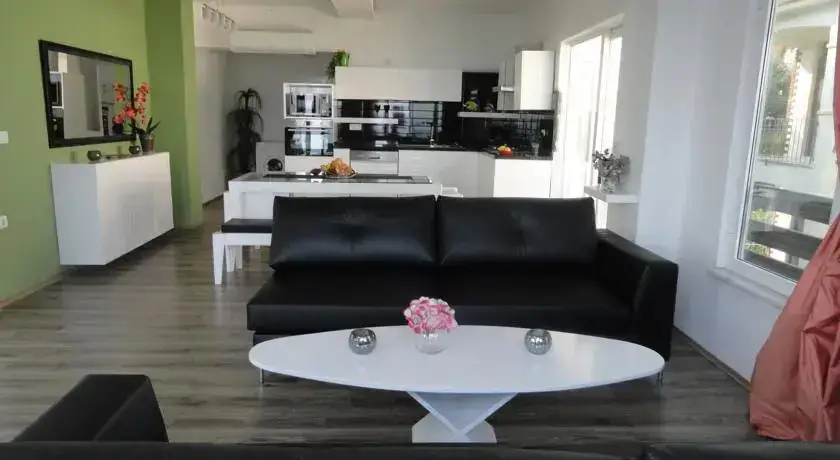 Фетхие: Villa Fiolek