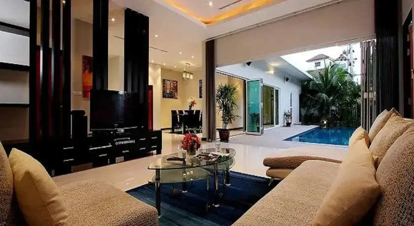 BYG Private Pool Villa @ Phuket Town — фото 1