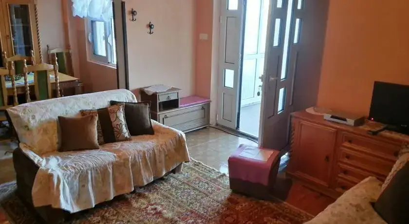Ульцинь: Apartments Gaga