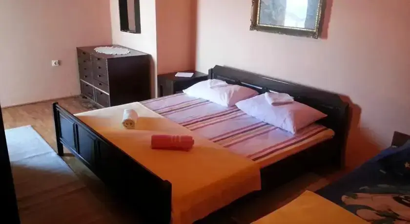 Ульцинь: Apartments Gaga