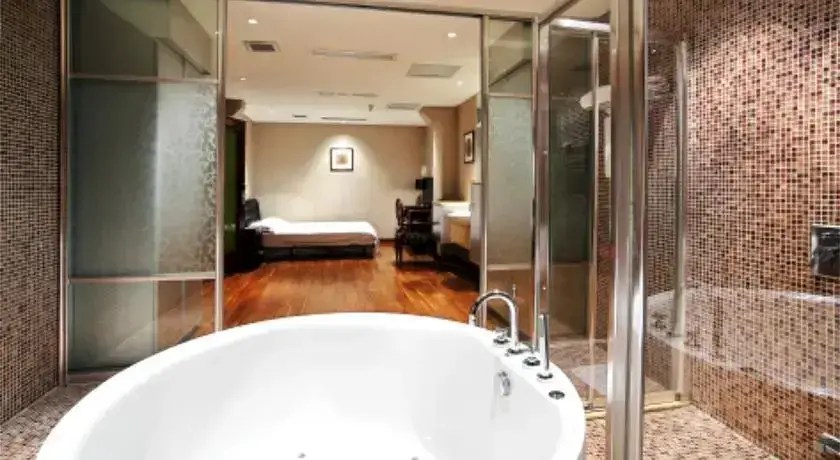 Нинбо: Ningbo Hai Ju Wang Fu Hotel