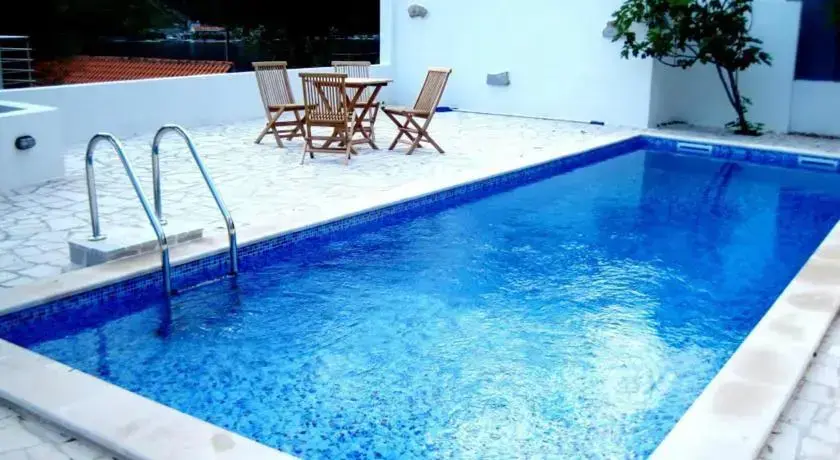 Лепетане: apartmani Arcadius Tivat- Lepetani