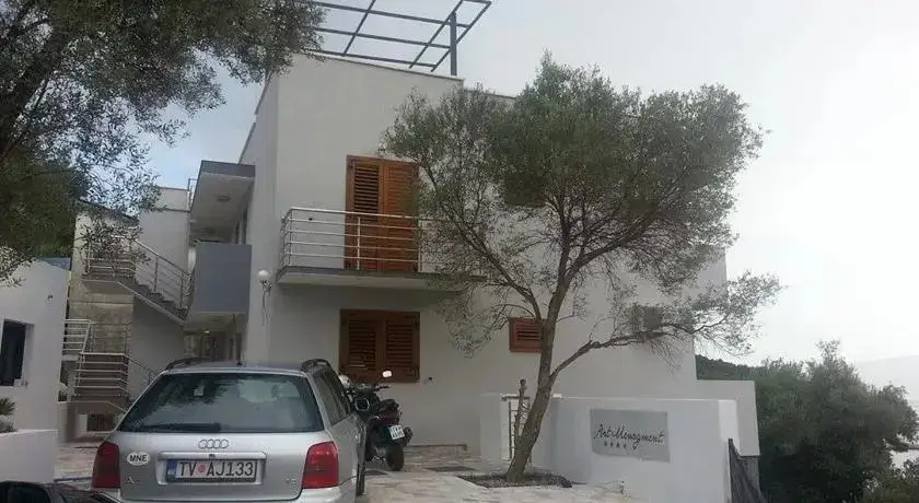 Лепетане: apartmani Arcadius Tivat- Lepetani