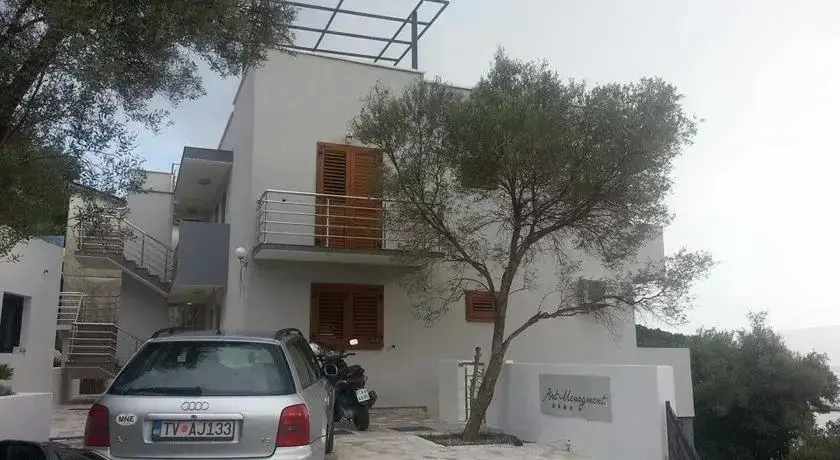 Лепетане: apartmani Arcadius Tivat- Lepetani