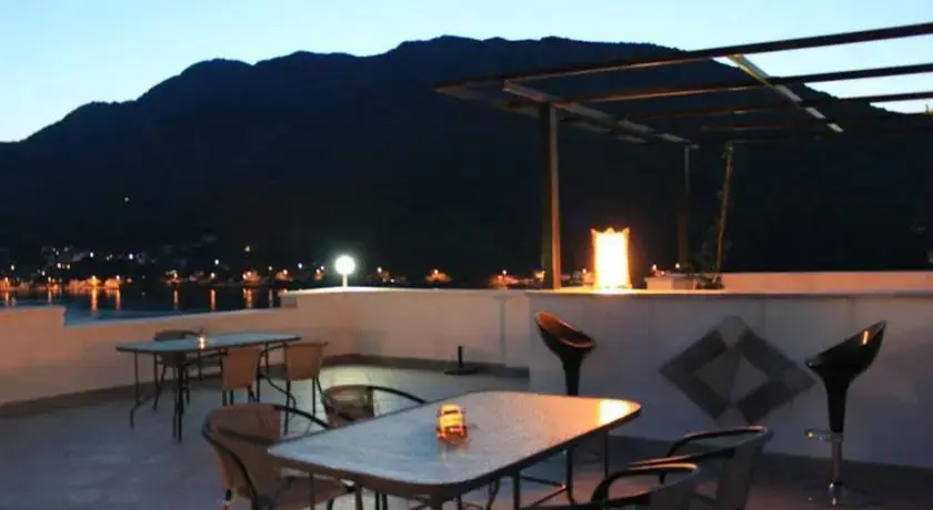Лепетане: apartmani Arcadius Tivat- Lepetani