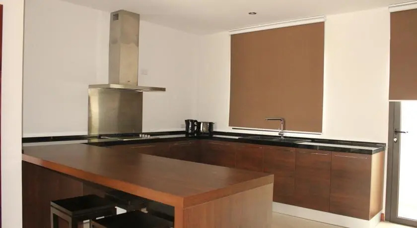 Brand New 3 Bedrooms Townhouse — фото 1