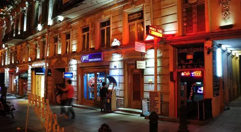 Тбилиси: Tbilisi Rooms